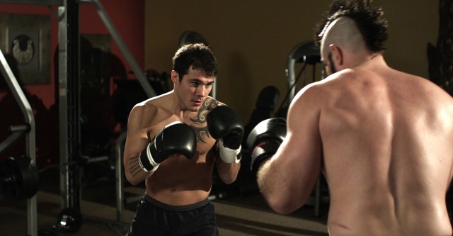 Ең әдемі жалаңаш транссексуалдардың фотосуреттері