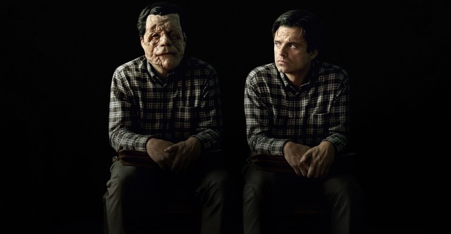 어 디퍼런트 맨