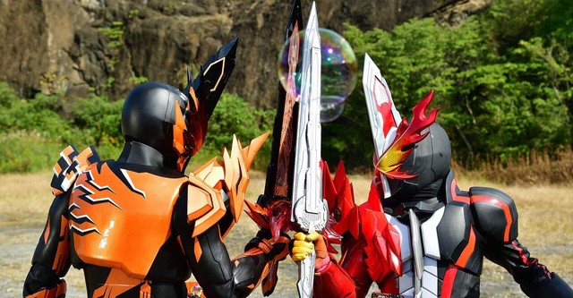 Kamen Rider Saber: The Phoenix Swordsman and the Book of Ruin