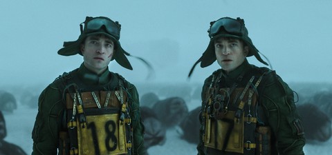 Robert Pattinson, da star adolescenziale al re del cinema d’autore: dove vedere tutti i suoi migliori film in streaming