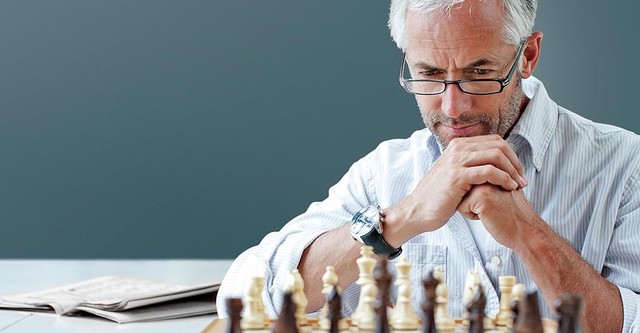 How to Play Chess: Lessons from an International Master