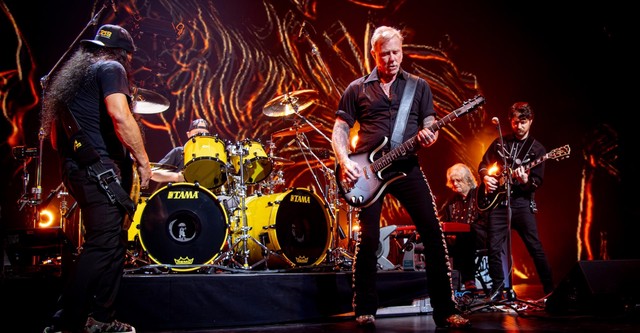 Metallica - Metallica (Classic Album)