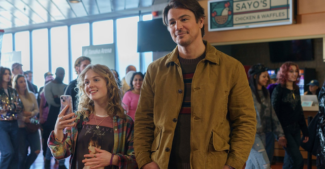 Découvrez notre liste Halloween 2024 avec des classiques d'horreur, des nouveautés comme Smile 2 et Longlegs, et des films pour une soirée en famille.
