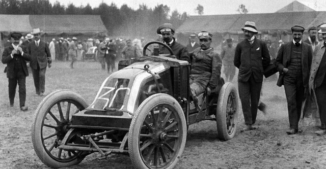 Vroum: une brève histoire de l'automobile