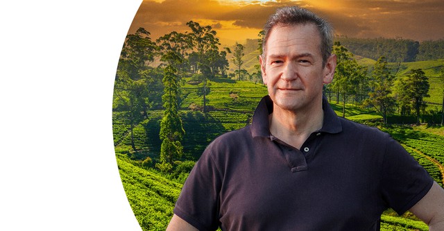 Alexander Armstrong in Sri Lanka