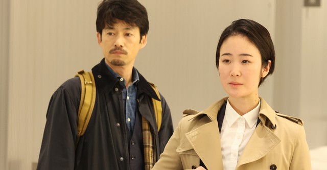 Entre a Lei e a Justiça