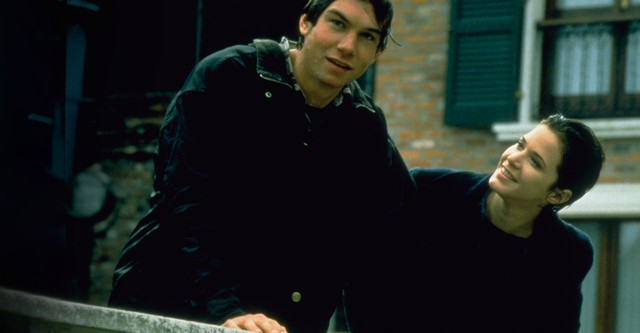 Sliders Season 2 - watch full episodes streaming online