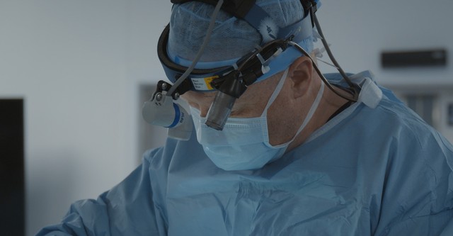 Surgeons: At the Edge of Life