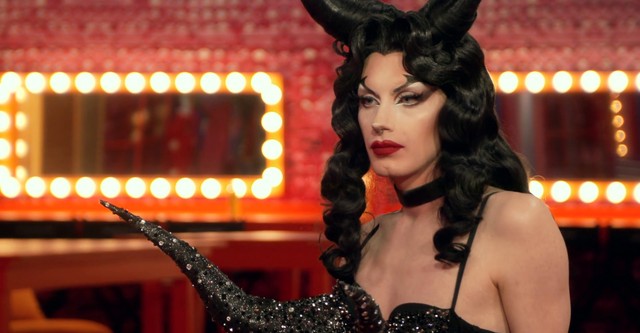 Королевские Гонки РуПола: За Кадром!