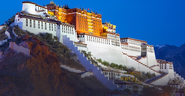 World's Greatest Palaces