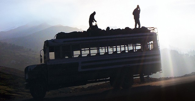 La Camioneta: The Journey of One American School Bus