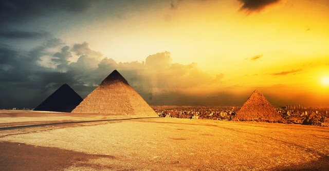 Hebrews to Negroes: Wake Up Black America