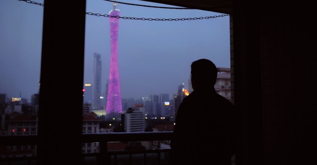 Complicit: El precio de la tecnología