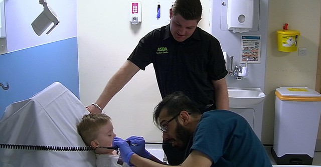 24 Hours in A&E