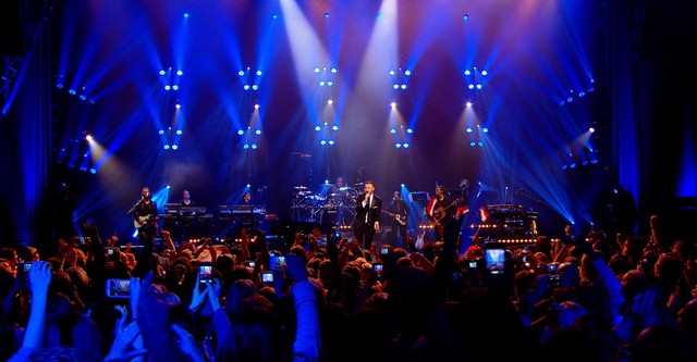 Gary Barlow Live