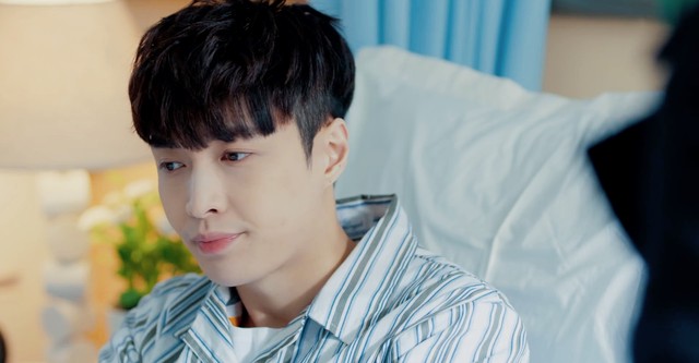 The Golden Eyes Season watch episodes streaming online