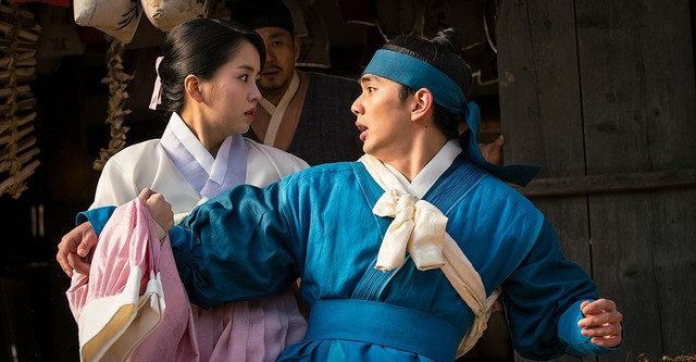 군주: 가면의 주인
