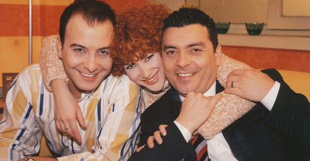 Ayrılsak da Beraberiz