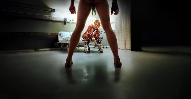 Help, I'm Alien Pregnant