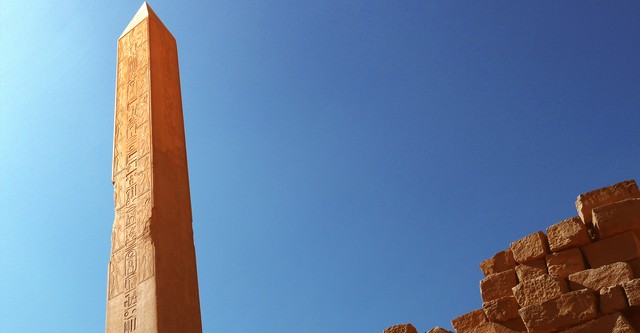 Monumentális történelem