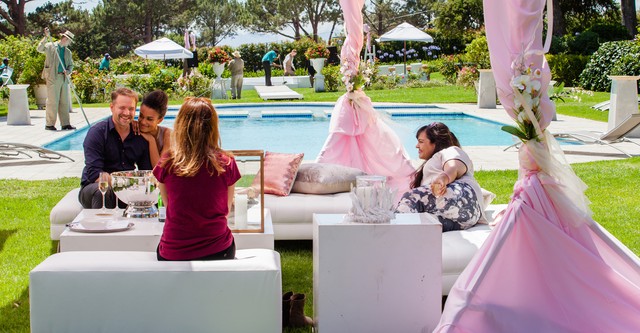 Rosa: Wedding Planneuse