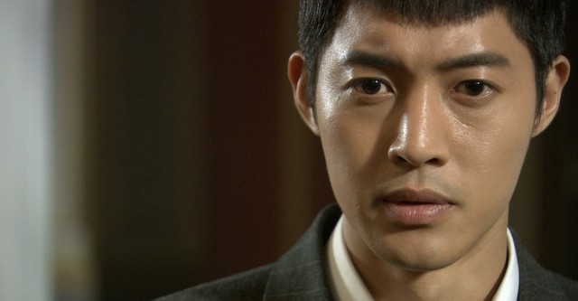 감격시대: 투신의 탄생