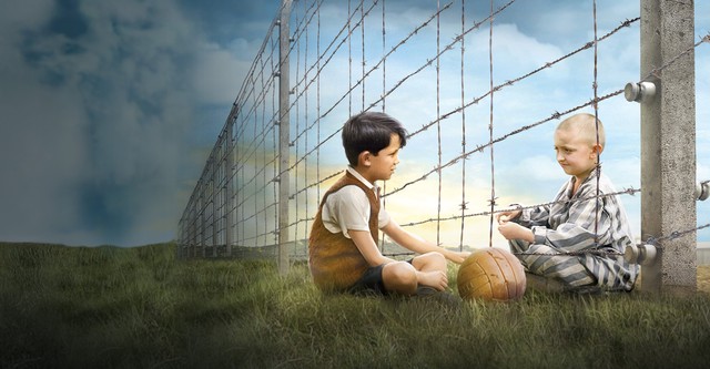 Dječak u prugastoj pidžami