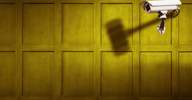 Court Cam - Auf der Anklagebank