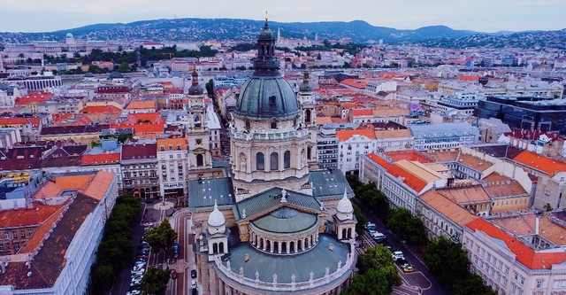 House Hunters International