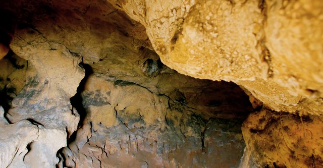 Underworld - Le più belle grotte del mondo e i loro segreti