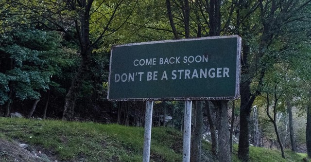 Strangers - Capítulo 2