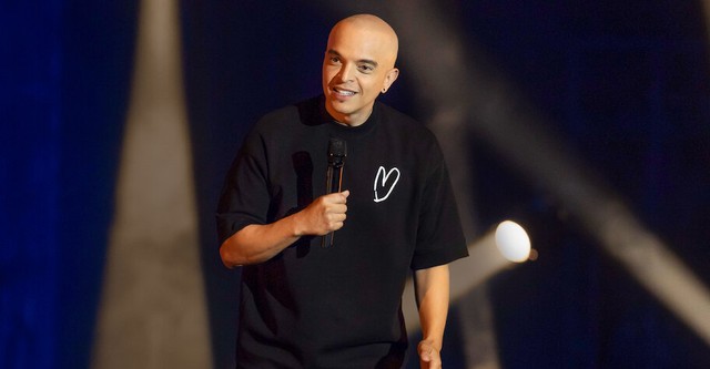 Rachid Badouri: Les fleurs du tapis