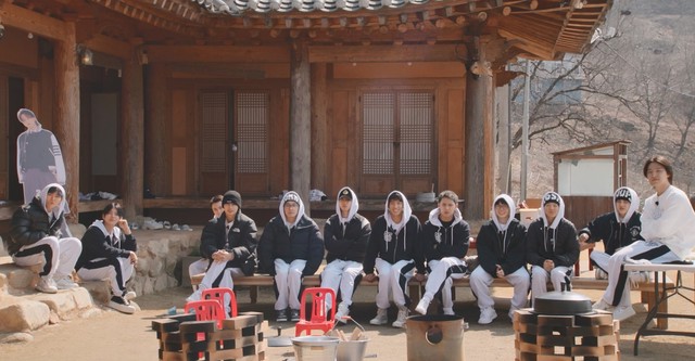 NANA bnb with SEVENTEEN