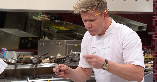 Hell's Kitchen Season 21 watch episodes streaming online