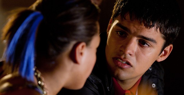Skins: Juventude à Flor da Pele
