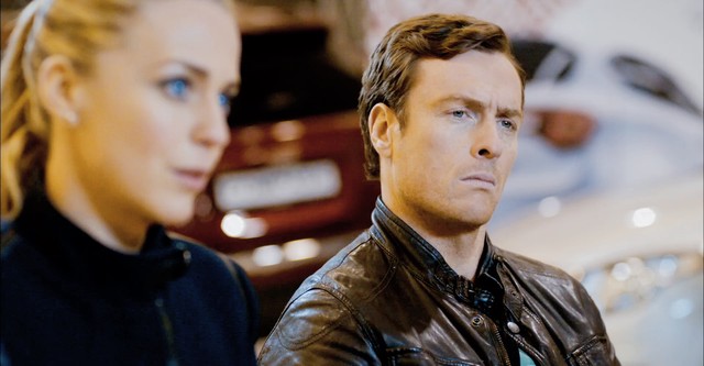 Vexed Season watch full episodes streaming online