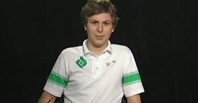 Zwischen zwei Farnen mit Zach Galifianakis