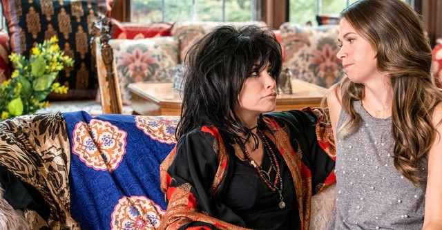 Younger Season watch full episodes streaming online