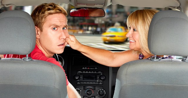 Russell Howard & Mum: Globetrotters