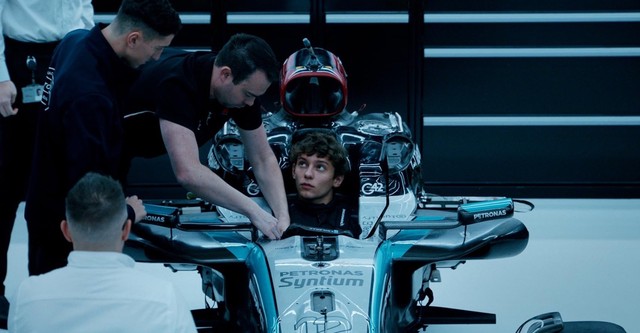 The Seat: Kimi Antonelli fährt für Mercedes