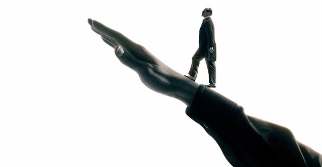 M - Il figlio del secolo