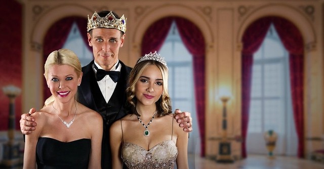 A Royal Christmas Ball