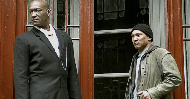 Ángeles y demonios 5: Abandonada