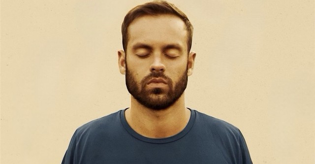 Ser Feliz Por Nenhum Motivo