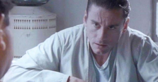 Misterios sin Resolver: Episodios Originales de Robert Stack