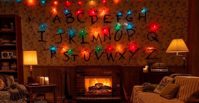 Stranger Things : Feu de cheminée