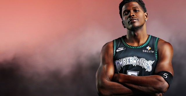 Todos contra Anthony Edwards