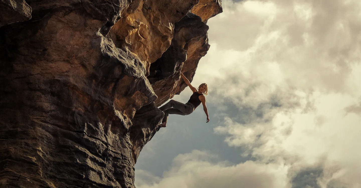 'Apex' Ending, Explained: Does Charlize Theron Survive?