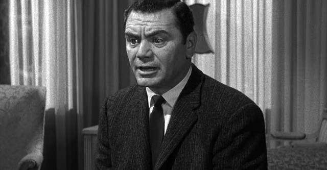 Pendiente de un hilo