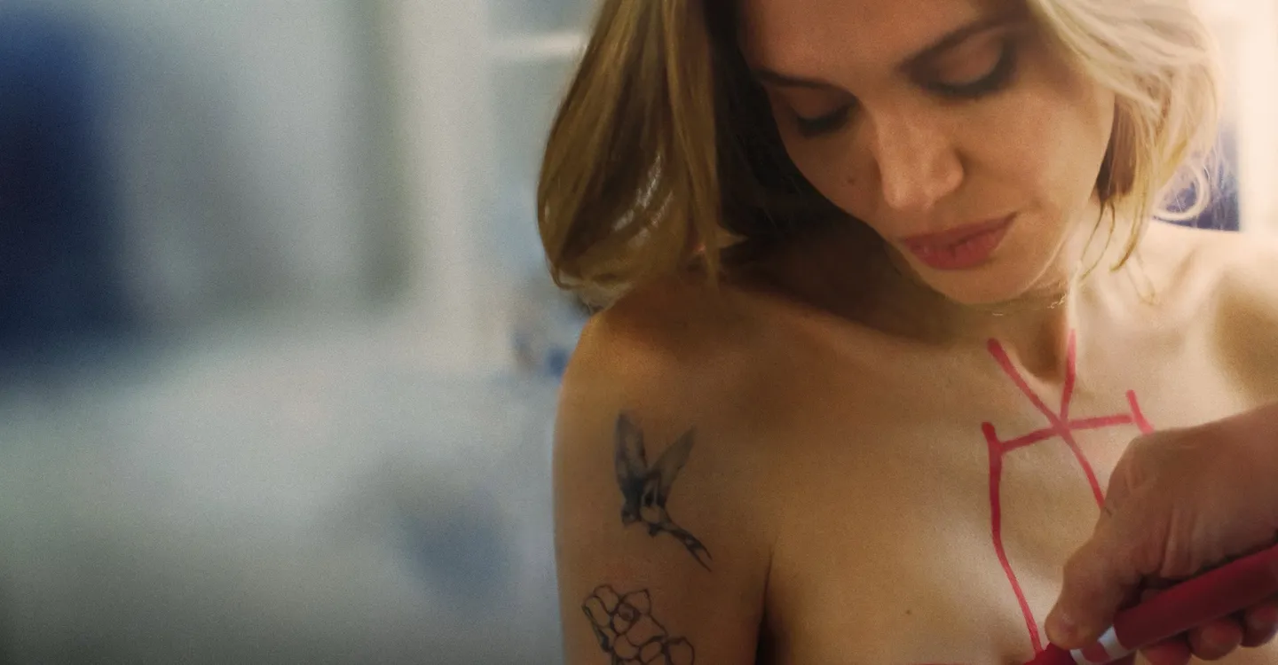 Angelina Jolie: Ranking dos 10 Melhores Filmes com a Icônica Atriz